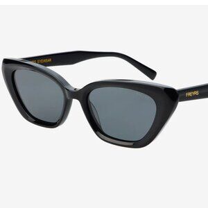 Freyrs Mia black sunglasses